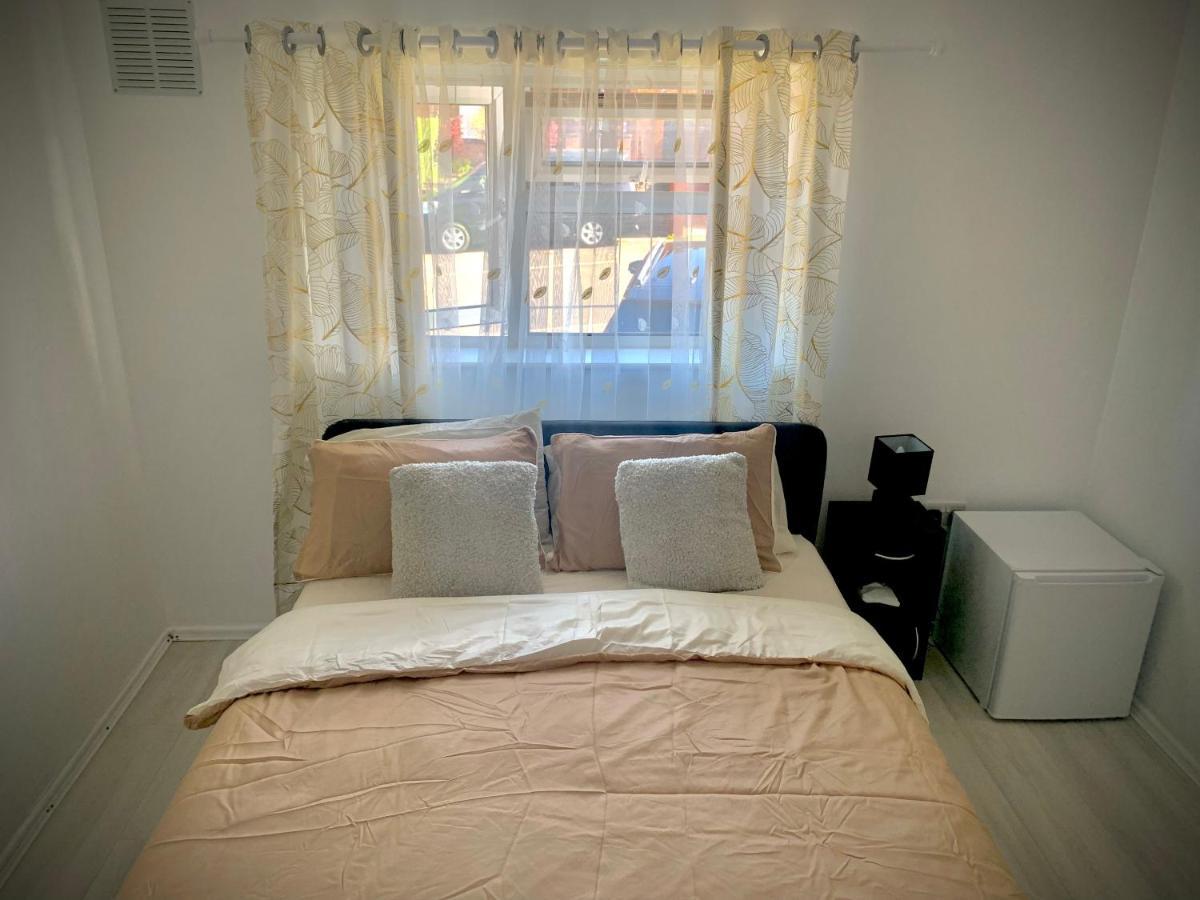 Double Room Bentilee Bucknall  Kültér fotó