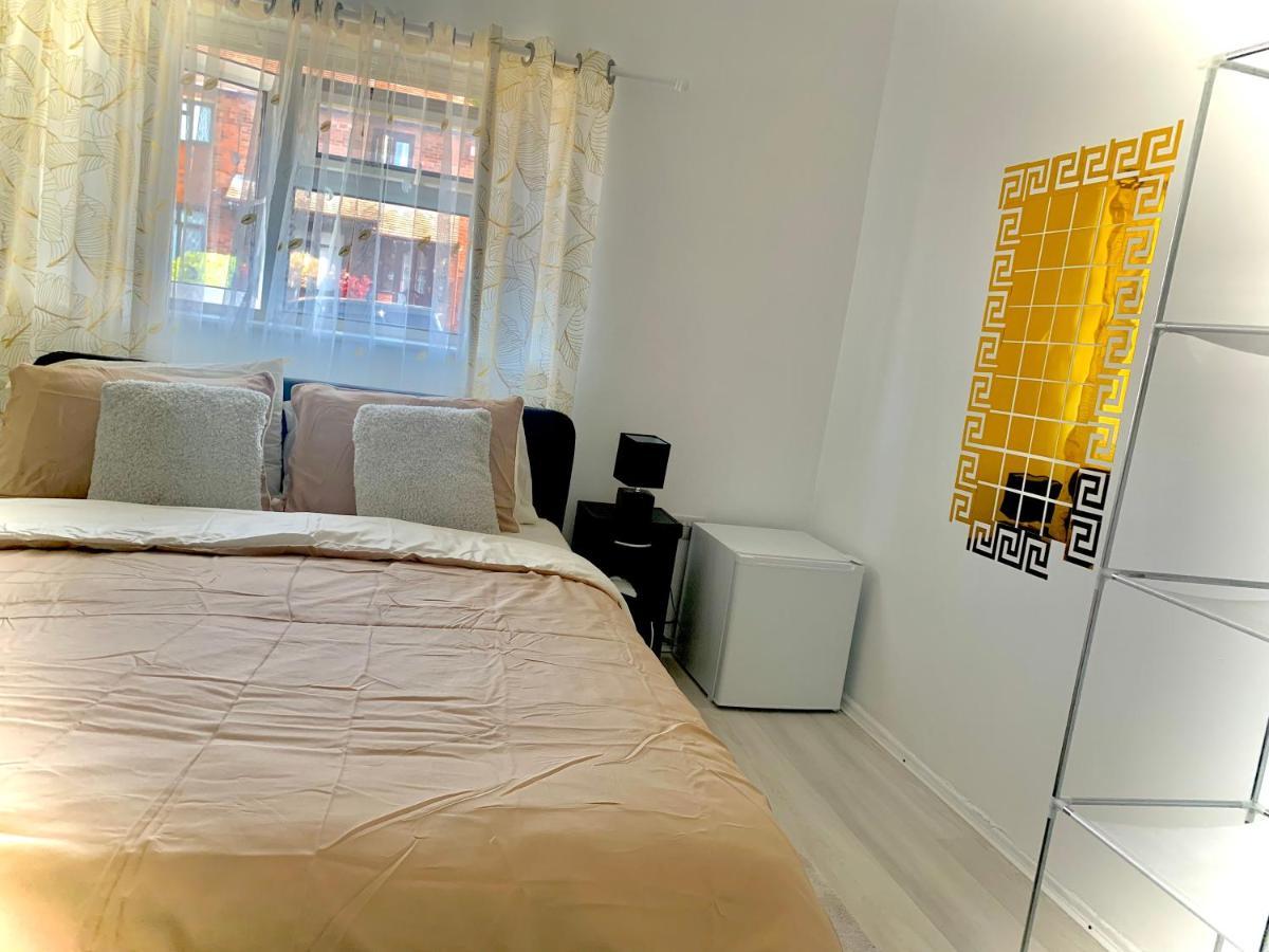 Double Room Bentilee Bucknall  Kültér fotó